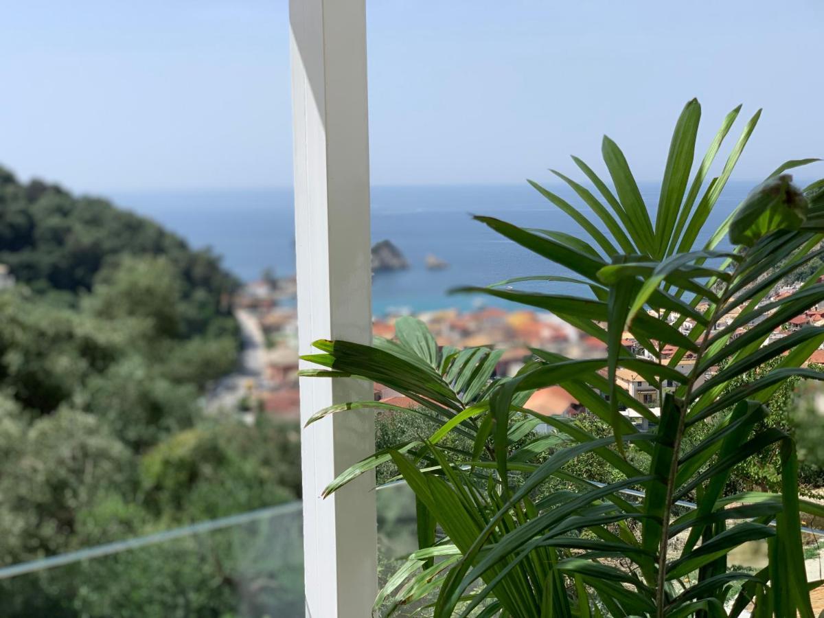 Views Apartments & Suites Parga Bagian luar foto