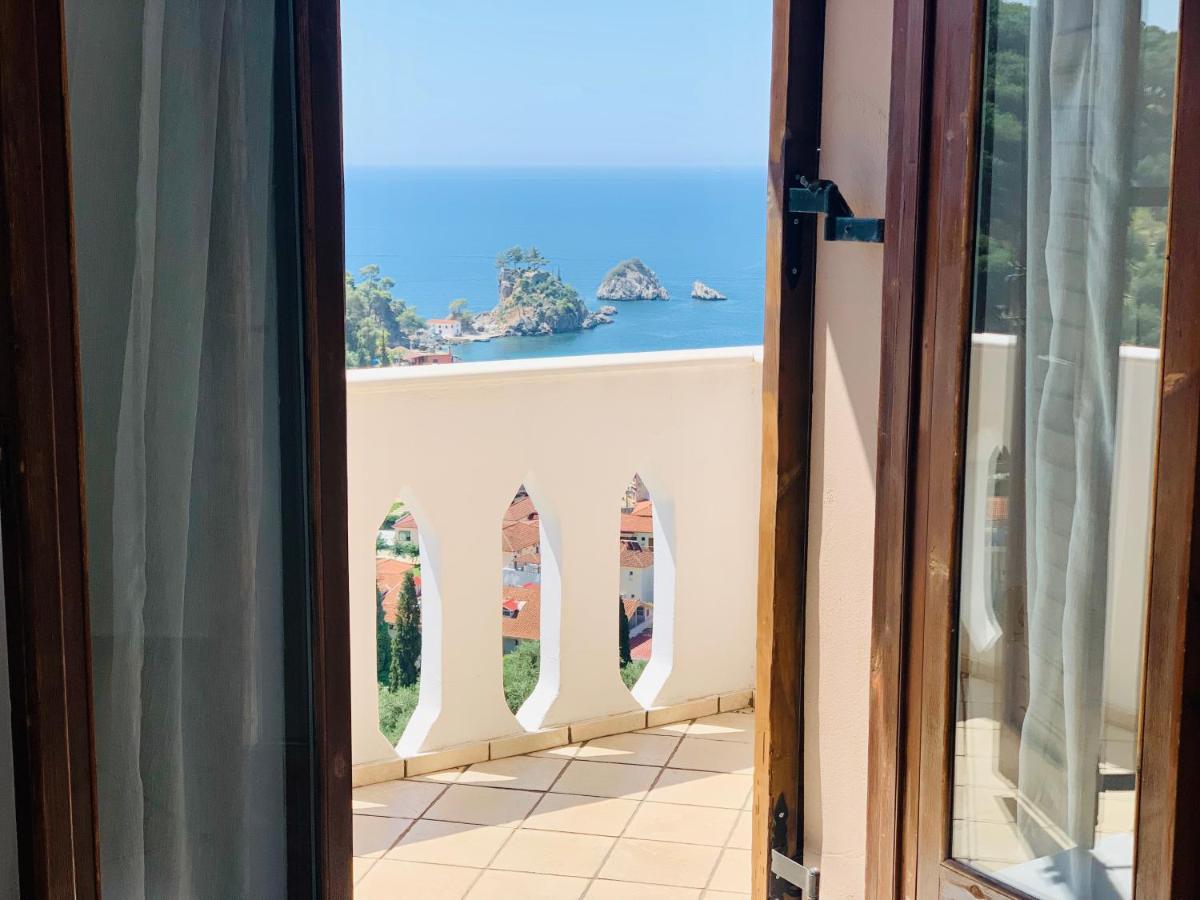 Views Apartments & Suites Parga Bagian luar foto