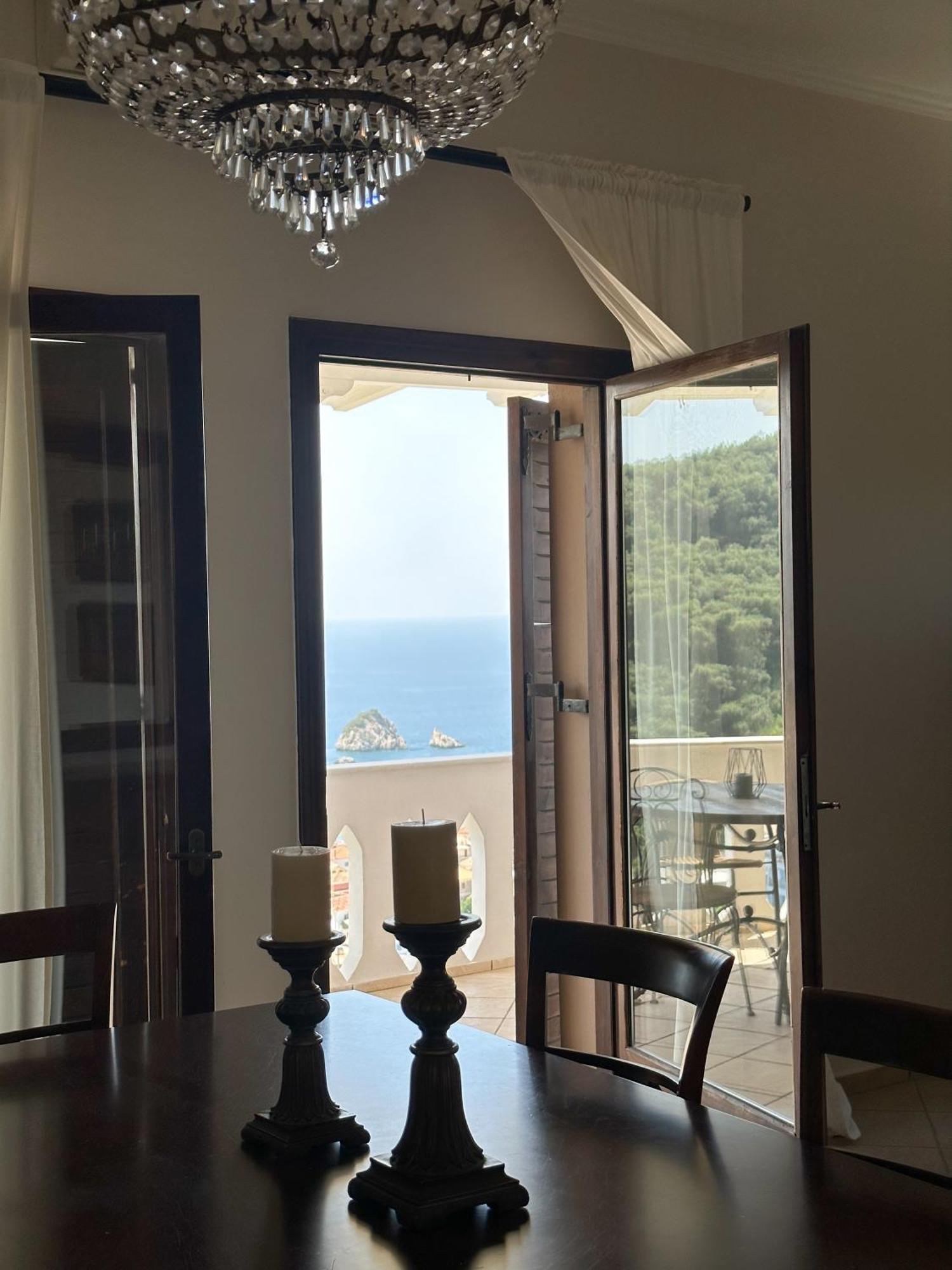 Views Apartments & Suites Parga Bagian luar foto